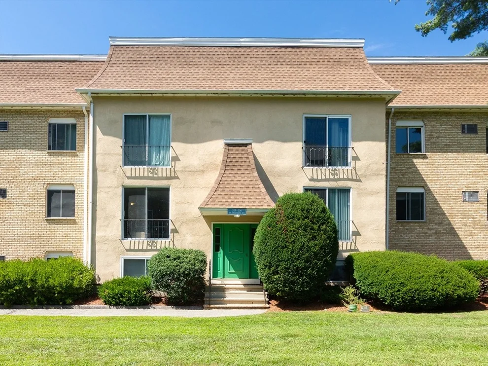 Unit for sale at 188 Swanson Rd, Boxborough, MA 01719