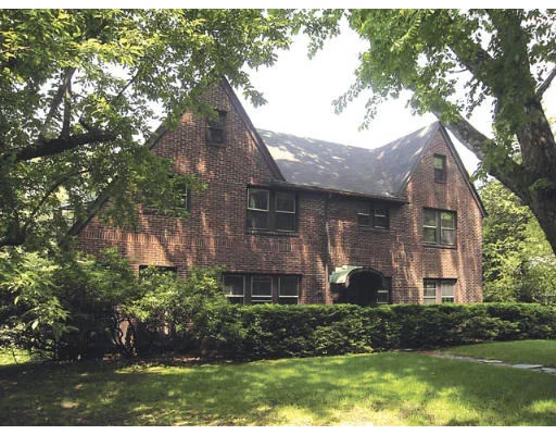 Unit for sale at 92 Spooner Road, Brookline, MA 02467