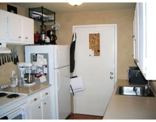 Unit for sale at 52 Village Brook Lane, Natick, MA 01760
