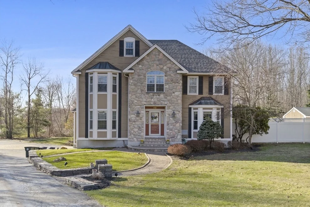 Unit for sale at 40 Fiorenza Dr, Wilmington, MA 01887