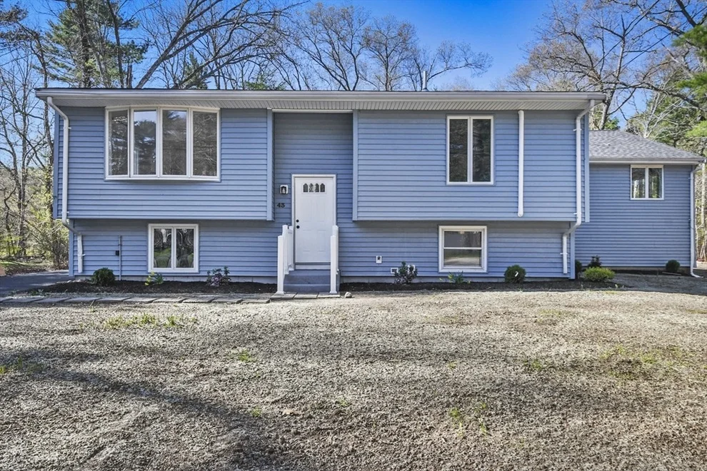 Unit for sale at 43 Rocky Gutter St, Middleboro, MA 02346