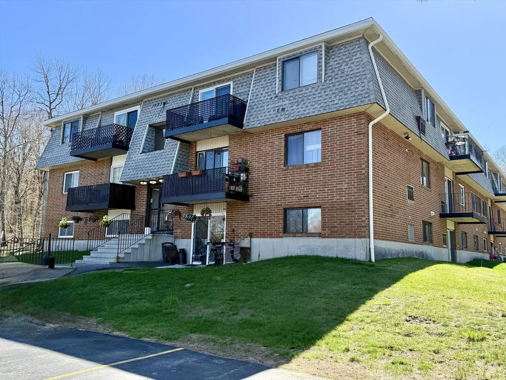 Unit for sale at 176 Maple Ave, Rutland, MA 01543