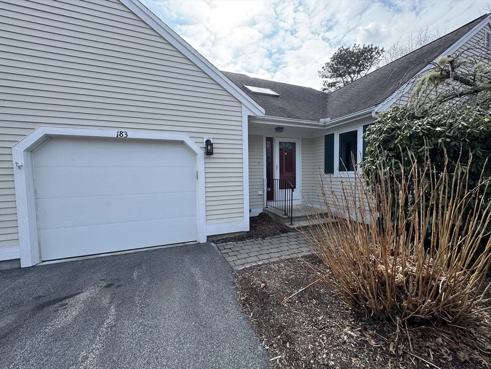 Unit for sale at 183 Leisure Green Dr N, Mashpee, MA 02649