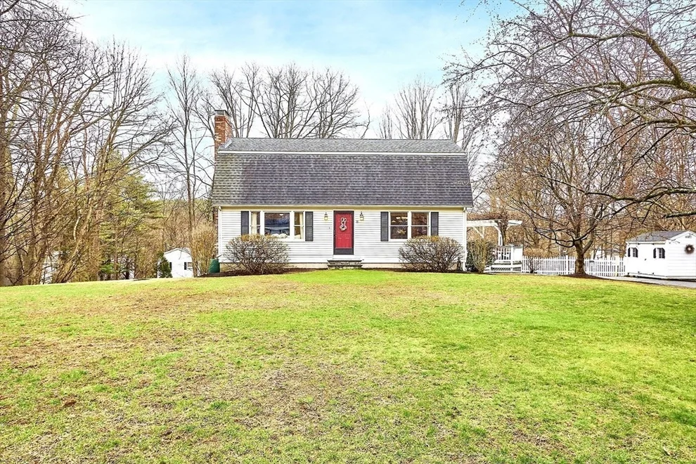Unit for sale at 11 Pearl Street, Southborough, MA 01772