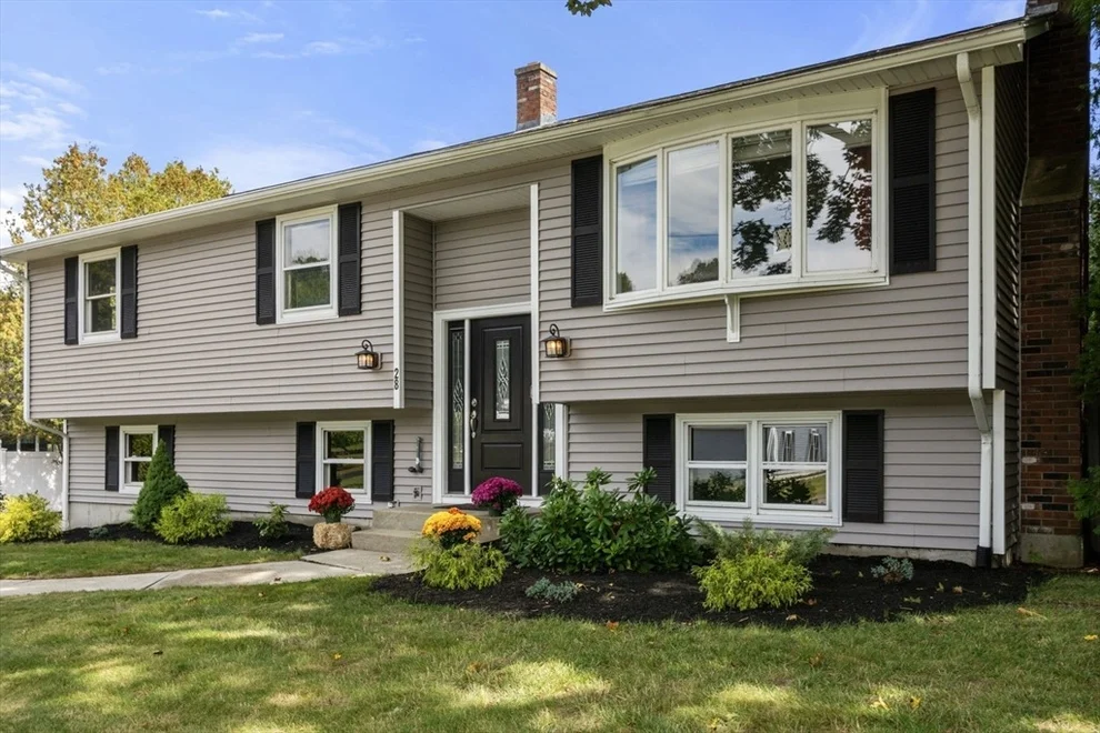 Unit for sale at 28 Lorna Dr, Auburn, MA 01501