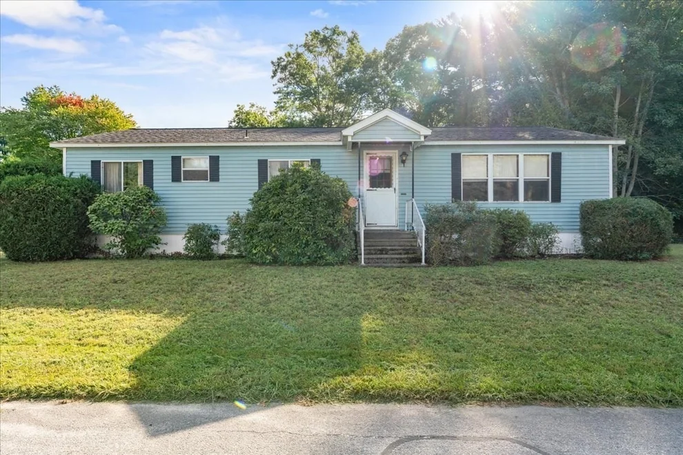 Unit for sale at 36 Silver Birch Ln, Kingston, MA 02364