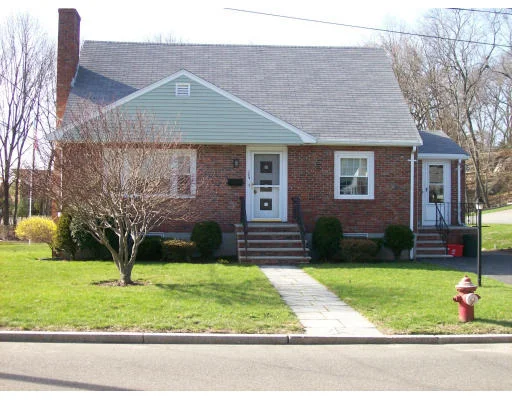 Unit for sale at 109 Butler Ave, Wakefield, MA 01880