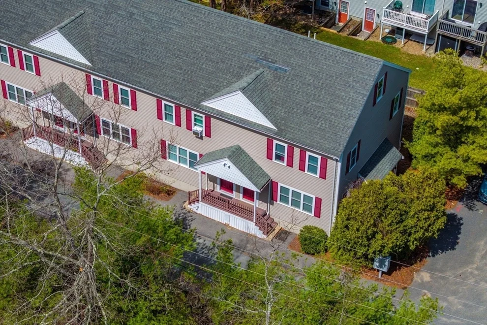Unit for sale at 604 Bedford St, Whitman, MA 02382