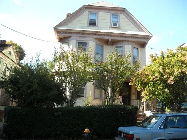 Unit for sale at 301 Chestnut Ave, Boston, MA 02130