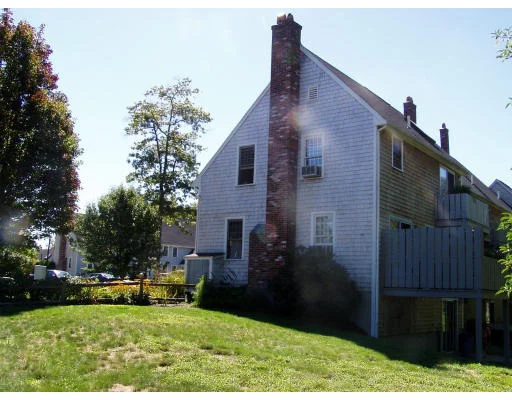Unit for sale at 450 Twin Lakes Dr, Halifax, MA 02338