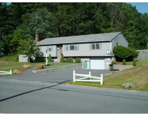 Unit for sale at 66 Gorwin Dr, Hanson, MA 02341