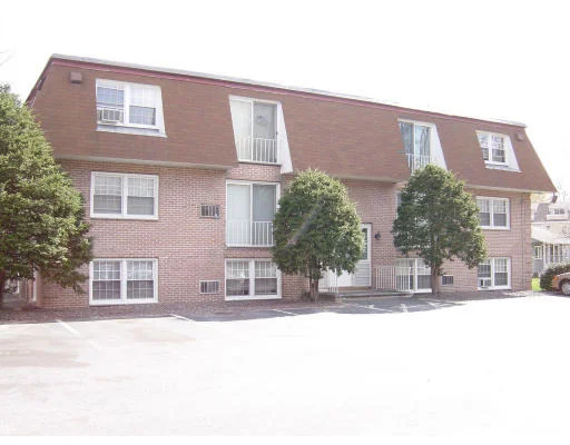 Unit for sale at 132 Boylston Lane, Lowell, MA 01852