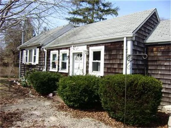Unit for sale at 336 Barlows Landing Rd, Bourne, MA 02559