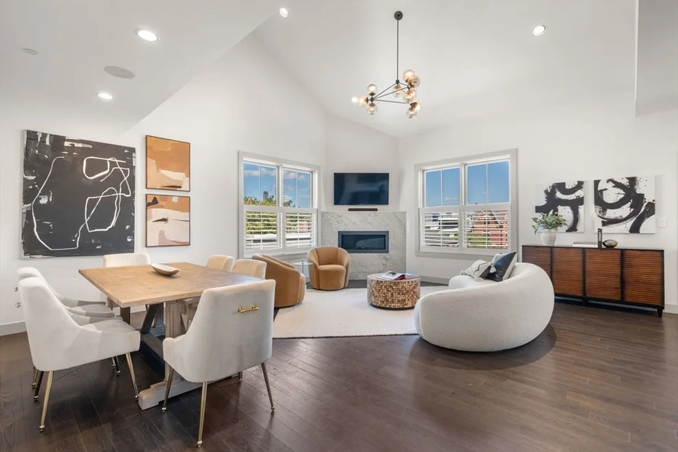 Unit for sale at 309 E St, Boston, MA 02127