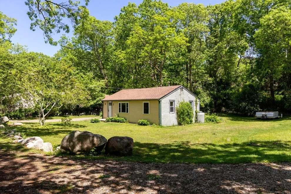 Unit for sale at 8 Pond View Cir, Plymouth, MA 02360