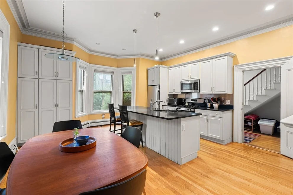 Unit for sale at 212 Chestnut Ave, Boston, MA 02130