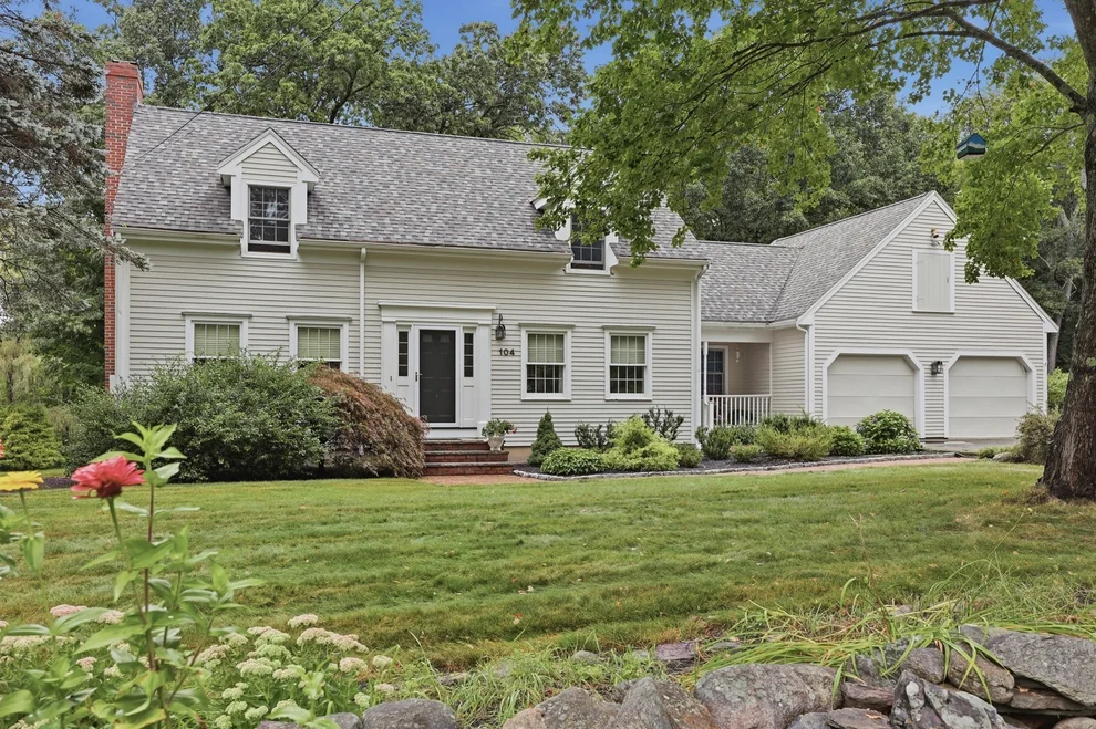 Unit for sale at 104 Elm Street, Newbury, MA 01922