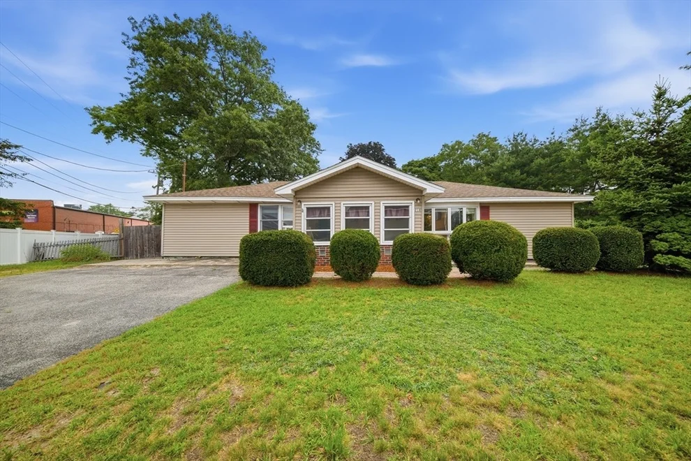 Unit for sale at 218 Stedman St, Lowell, MA 01851