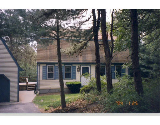 Unit for sale at 4 Dubois Way, Plymouth, MA 02360