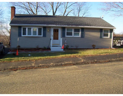 Unit for sale at 23 Roundtop Rd, Marlborough, MA 01752