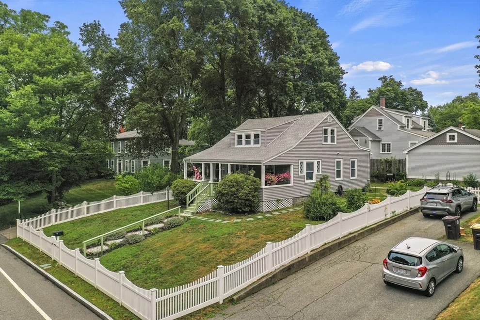 Unit for sale at 181 Sea St, Weymouth, MA 02191