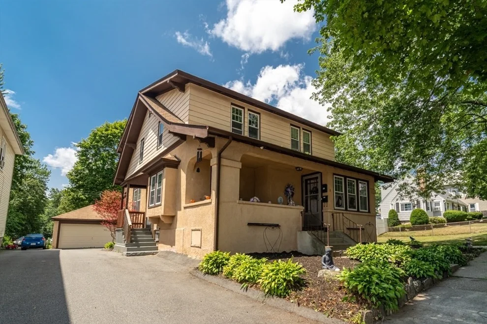 Unit for sale at 8 Lamar Ave, Worcester, MA 01604