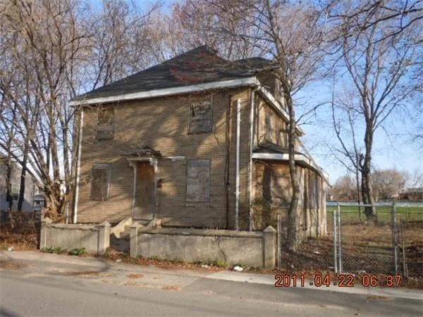 Unit for sale at 44 Northend St, Peabody, MA 01960