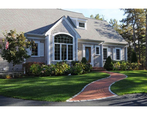 Unit for sale at 21 Pond Edge Trl, Wareham, MA 02571