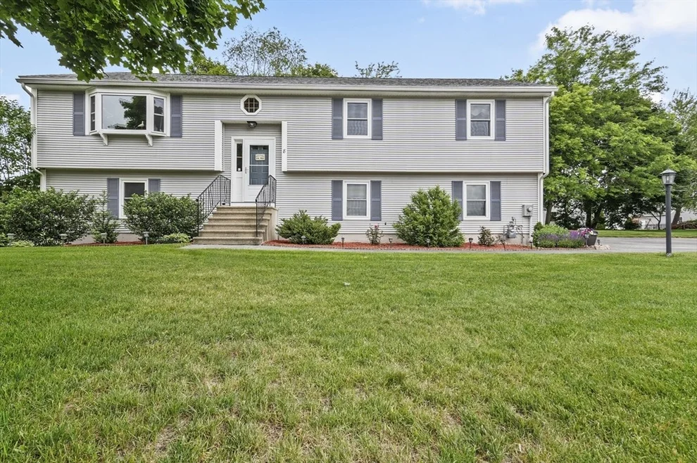 Unit for sale at 8 Messina Circle, Methuen, MA 01844