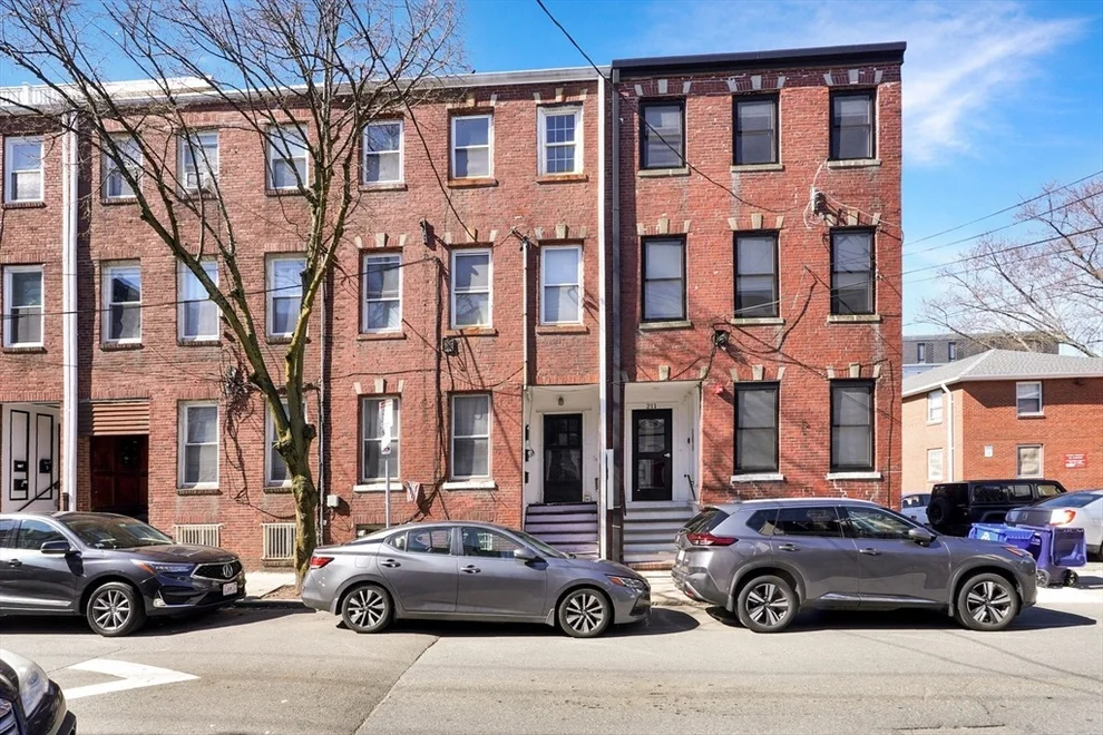 Unit for sale at 213 W 9th St, Boston, MA 02127