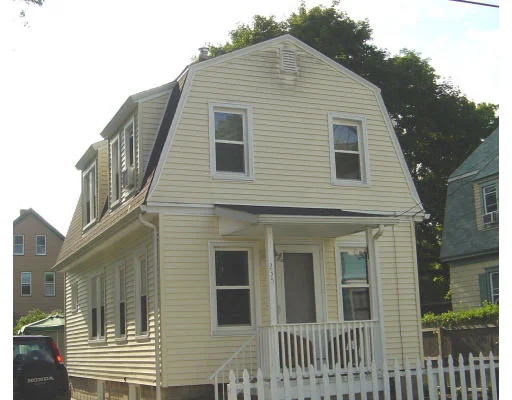 Unit for sale at 235 Tremont St, New Bedford, MA 02740