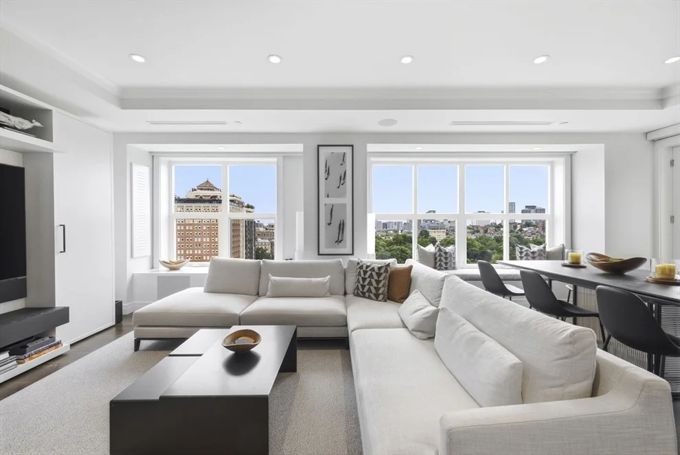 Unit for sale at 300 Boylston St, Boston, MA 02116