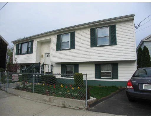 Unit for sale at 276 Manchester, Fall River, MA 02721