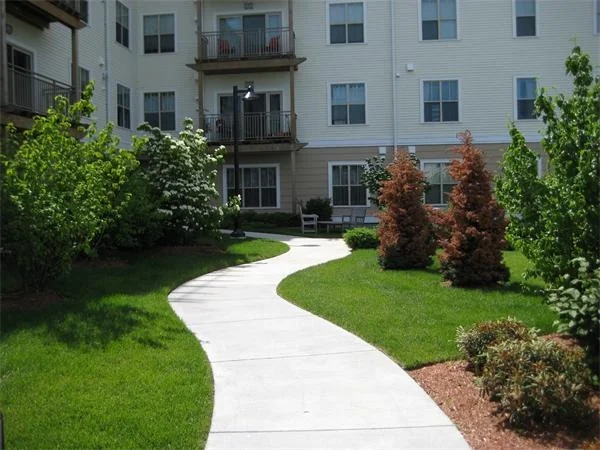 Unit for sale at 5 Repton Circle, Watertown, MA 02472