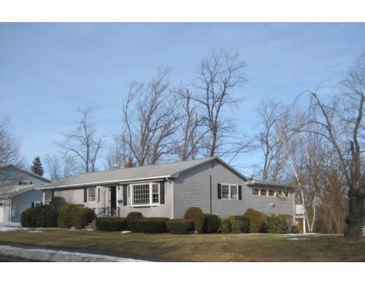 Unit for sale at 10 Leslie Road, Worcester, MA 01605