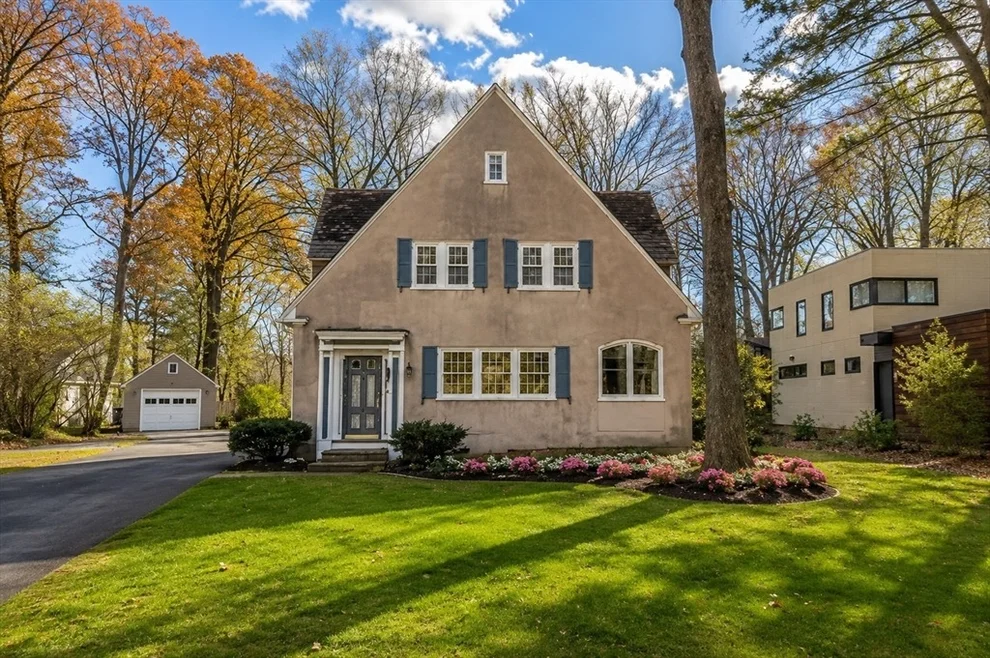 Unit for sale at 61 Woodlawn Ave, Northampton, MA 01060
