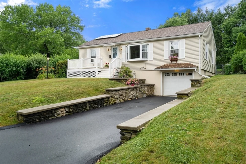 Unit for sale at 1 Korch Ave, Dudley, MA 01571