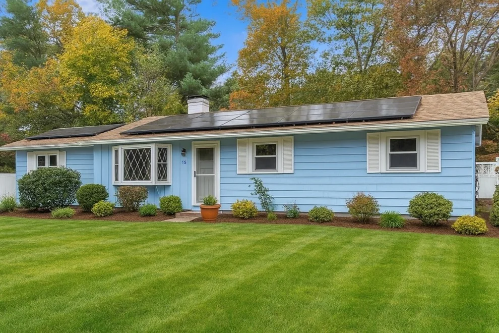 Unit for sale at 15 Fairbrook Rd, Framingham, MA 01701