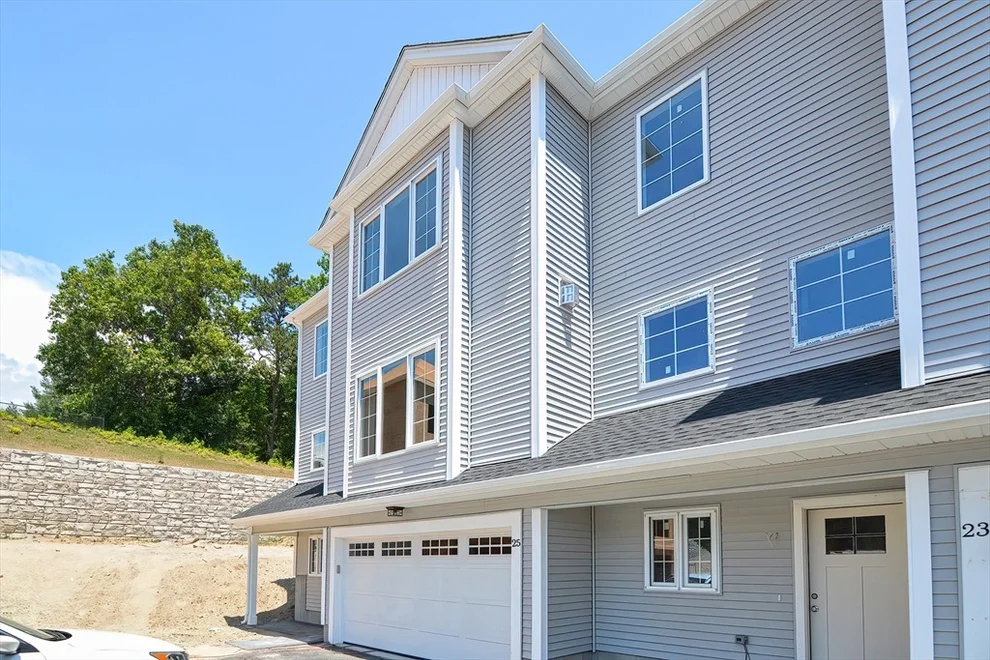 Unit for sale at 67 Pouts Lane, Uxbridge, MA 01569