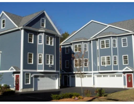 Unit for sale at 44 Walker Street Unit 1, Lowell, MA 01854