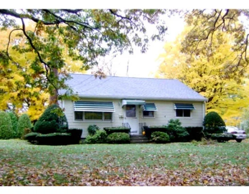 Unit for sale at 83 Kendall Ln, Natick, MA 01760