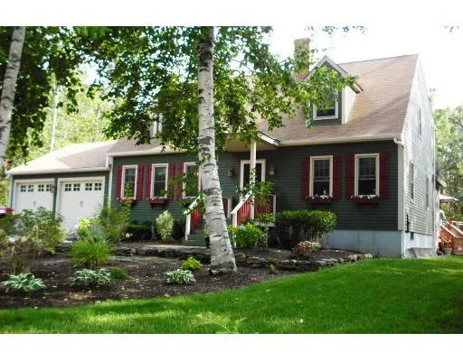 Unit for sale at 33 Turkey Hill Rd, Fitchburg, MA 01420