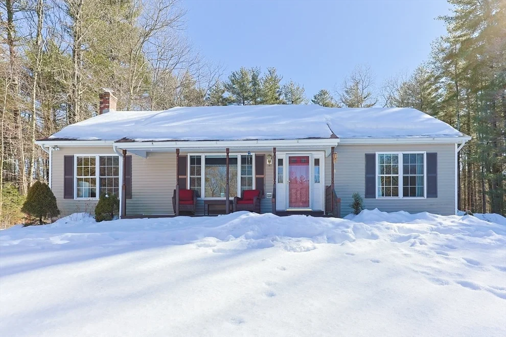 Unit for sale at 8 Wallis St, Douglas, MA 01516