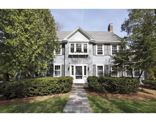 Unit for sale at 78 Greylock Rd, Newton, MA 02465