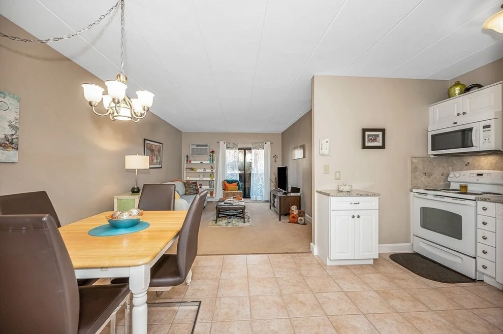 Unit for sale at 137 Franklin St, Stoneham, MA 02180