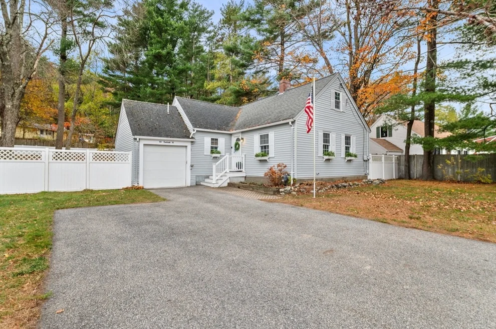 Unit for sale at 98 Linebrook Rd, Ipswich, MA 01938