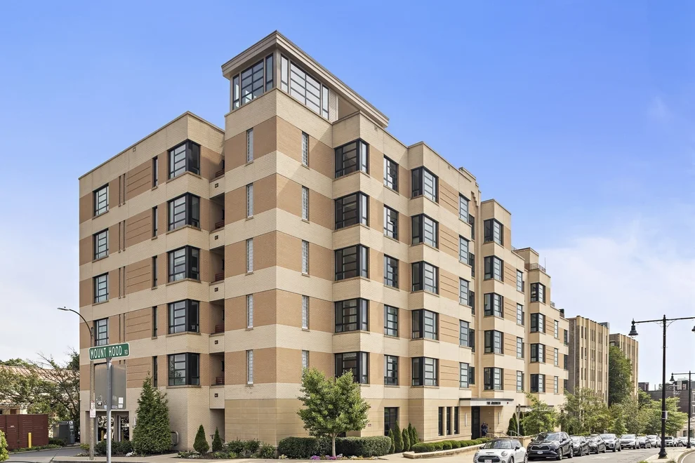 Unit for sale at 1650 Commonwealth Ave, Boston, MA 02135