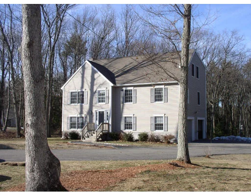 Unit for sale at 9 Dandiview Acres, Seabrook, NH 03874