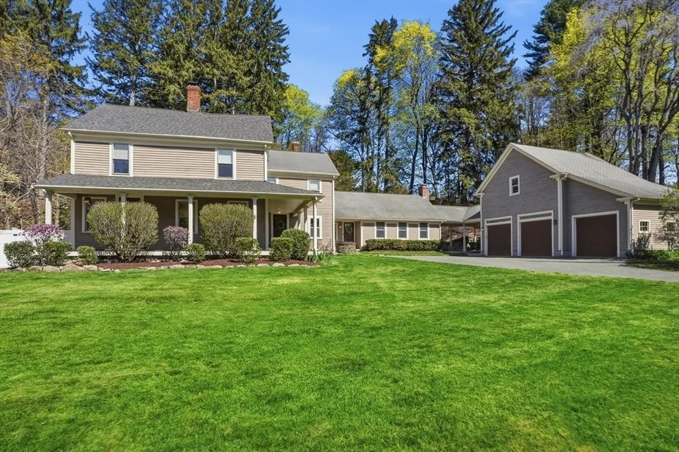 Unit for sale at 671 Main Street, Medfield, MA 02052