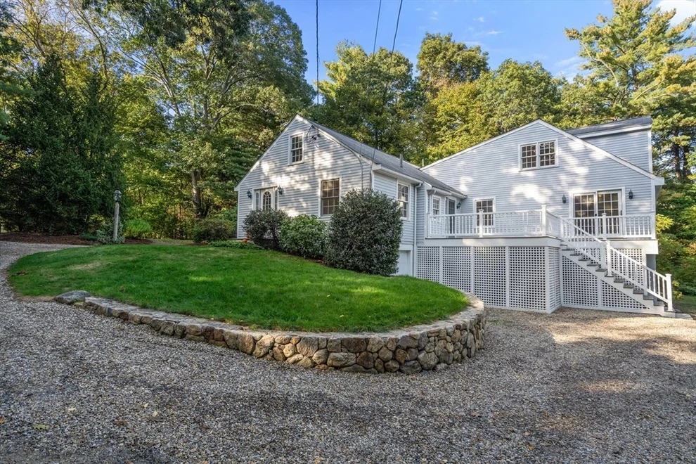 Unit for sale at 19 Warren Lane, Weston, MA 02493
